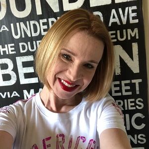 Meet your Posher, Stacy